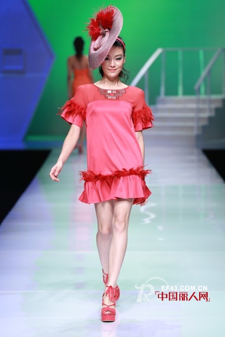 旭化成•创意大奖——何国钲“仲夏嘉年华”作品发布会