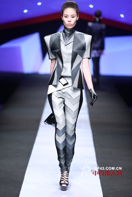 “应大杯”第四届中国时尚皮装设计大赛决赛隆重开启