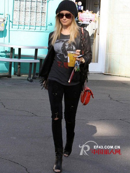 MM们都爱毛线帽 秋冬保暖扮靓不可少