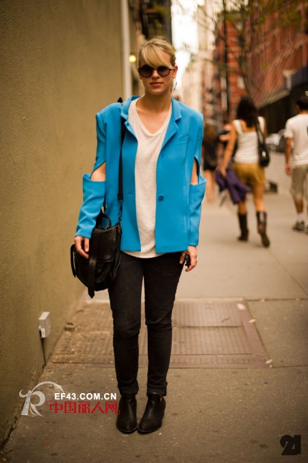 至IN反季节色调西服大当其道