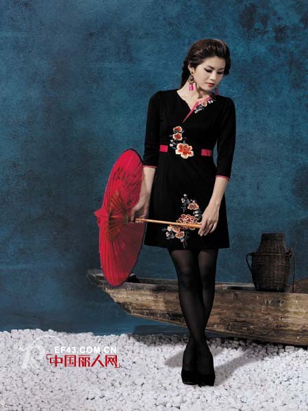 卡特丽,唐婕2013春夏时装发布会即将举行