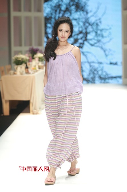 中国国际时装周:VITAWEI•魏华居家便装2013春夏“分享”发布会