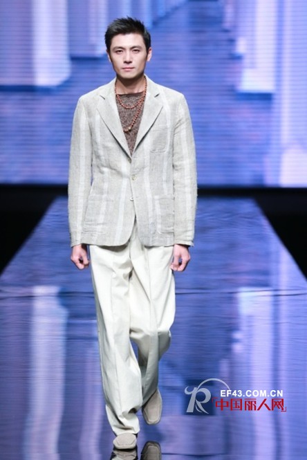 中国国际时装周:Guli•时装2013春夏新品发布会