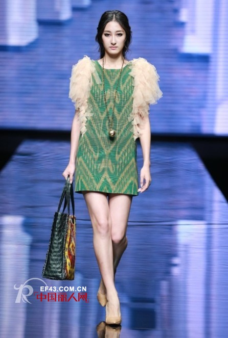 中国国际时装周:Guli•时装2013春夏新品发布会