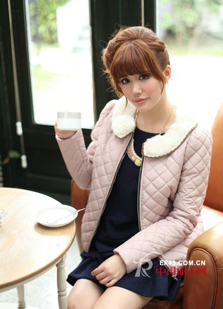 T&W新一季女装  时尚滑道上开始新的谱写