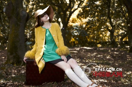 璱妠时尚女装2012秋冬新品  传递随心所欲的快乐