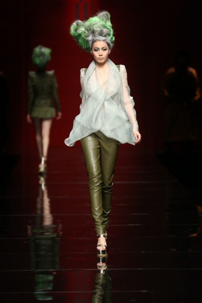 中国国际时装周:She guang Hu 胡社光时装发布会