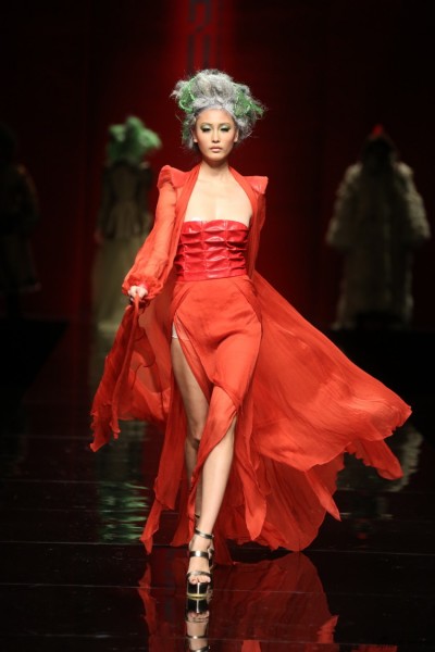 中国国际时装周:She guang Hu 胡社光时装发布会