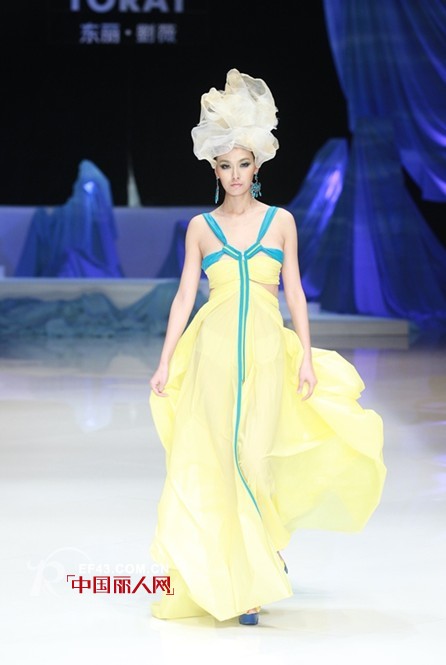 中国国际时装周:JOOOYS金绎·赵亚坤高级定制发布会