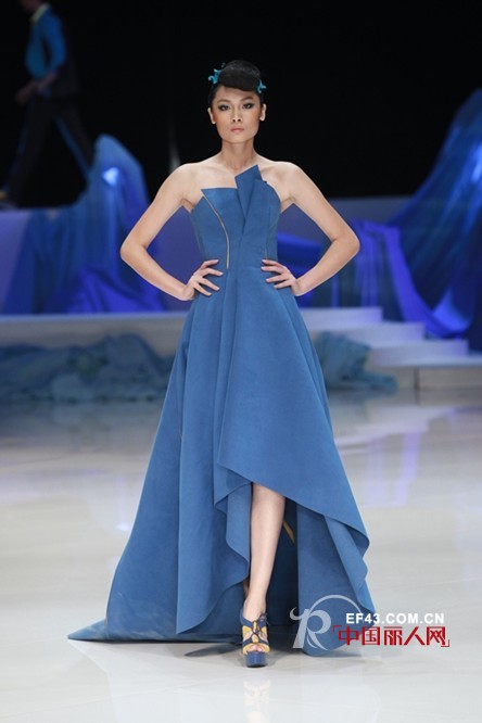 中国国际时装周:JOOOYS金绎·赵亚坤高级定制发布会