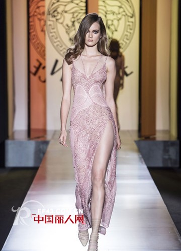 回顾Atelier Versace2012/2013秋冬定制时装秀