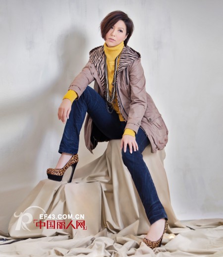 慧可嘉2012秋冬新品  展现最具文化时尚魅力的韵律