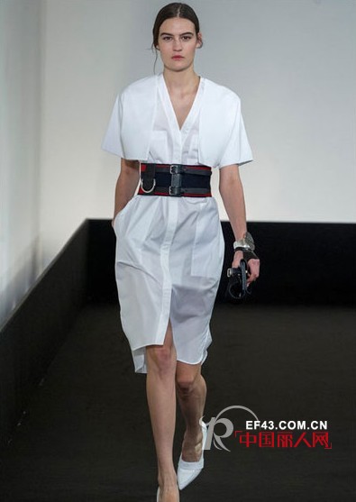 Hermes（爱马仕）2013春夏女装系列  跟你一起“旅行”