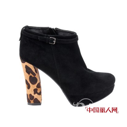 千百度鞋品豹纹系列  时尚质感星范儿穿出来