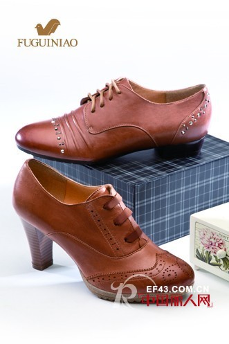 富贵鸟秋冬女鞋 舒适时尚一并拿下