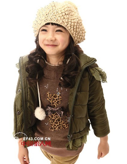 卡琪屋品牌童装 时尚休闲闪闪惹人爱