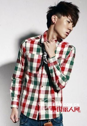 素衣非凡冬季衬衫 型男玩酷街头的必备之选