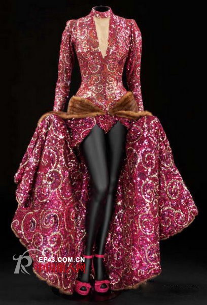 银幕时装代表作列入英国博物馆收藏