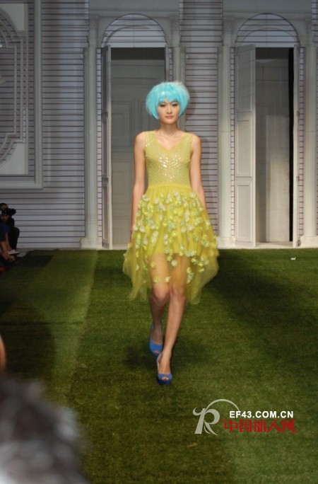 Kistina吉思缇娜2013年春夏“魔幻仙境”系列新品发布