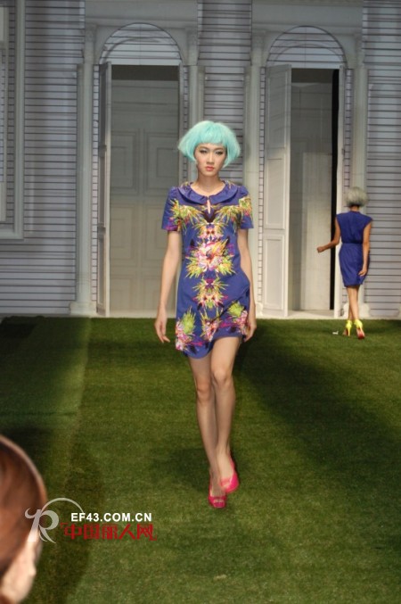 Kistina吉思缇娜2013年春夏“魔幻仙境”系列新品发布