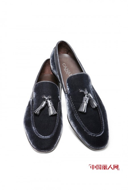 Canali 2012秋冬系列男装新品发布  圣诞派对的时尚首选