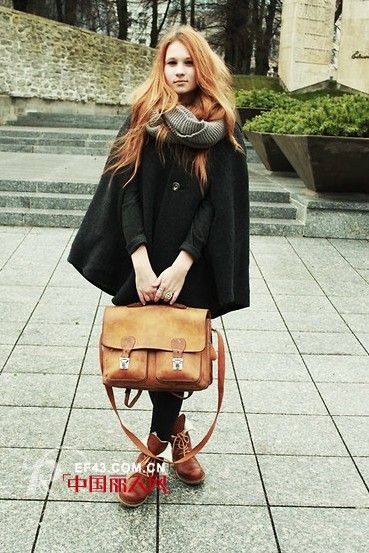 跟欧美街头潮妞学习冬季美丽不冻人的潮搭法则