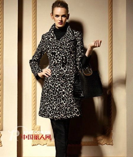 MARY MONA品牌女装 演绎女性一生高雅诱惑