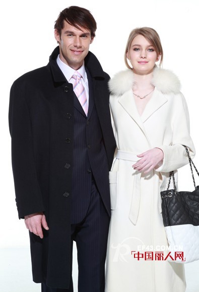 秋艳服饰  诠释成熟男性稳健大方的从容气质