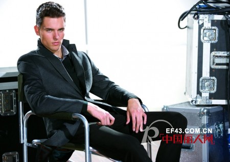 以精致典雅为灵魂——Carlo Castello（斯卡图）男装