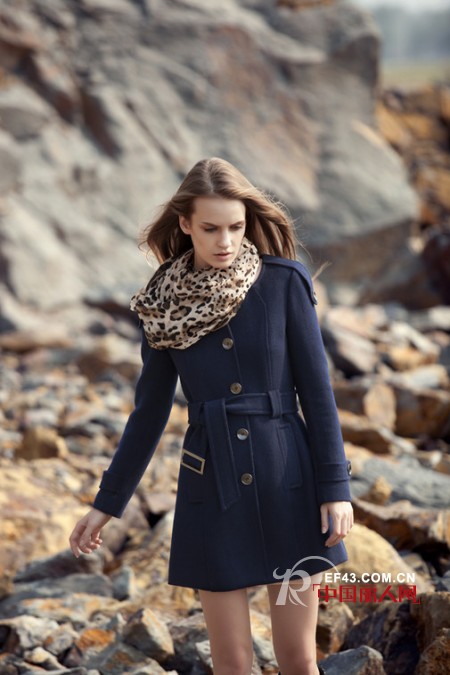 JUST MODE女装 摩登新搭完美装扮