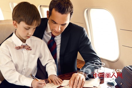 因为爱,所以更经典 V.E.DELURE迪莱2012秋冬新品上市