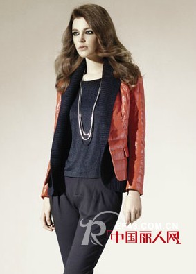 莱姿都市女装品牌  诉说着女性的纯美和真情