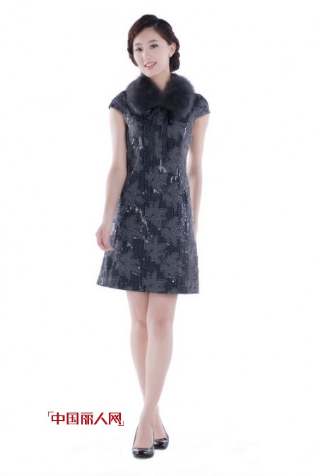 温禾旗袍 经典妩媚记录您最靓丽的风采