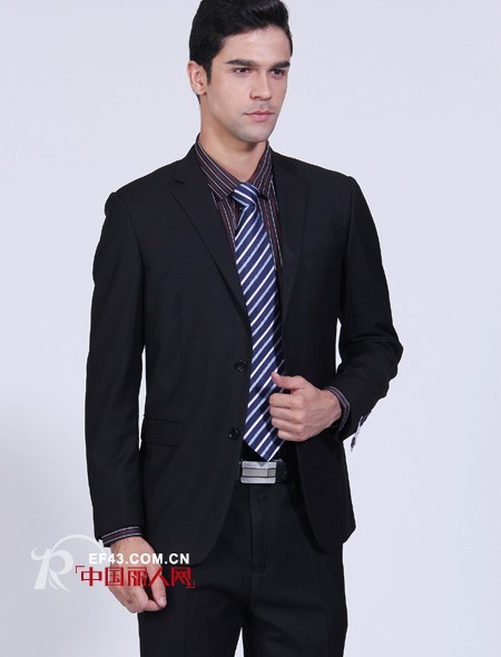 九狼王商务男装 轻松打造职场熟男品位
