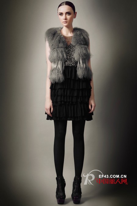 伊华欧秀 - EVA OUXIU