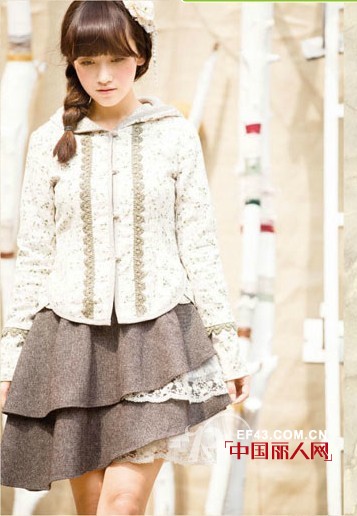 思迹田园风女装 冬季新款彰显文艺小清新
