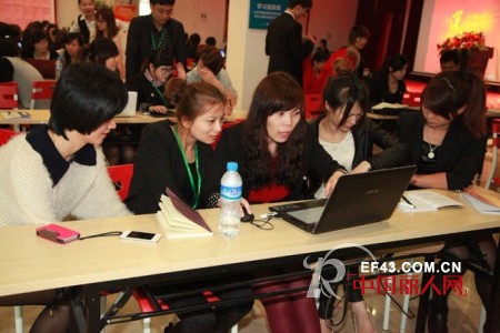 邻家女孩11月直管片区营销会及产品推介会精彩回顾