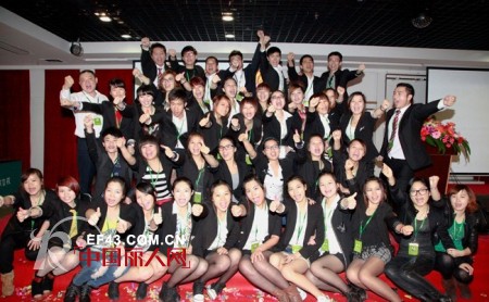 邻家女孩11月直管片区营销会及产品推介会精彩回顾