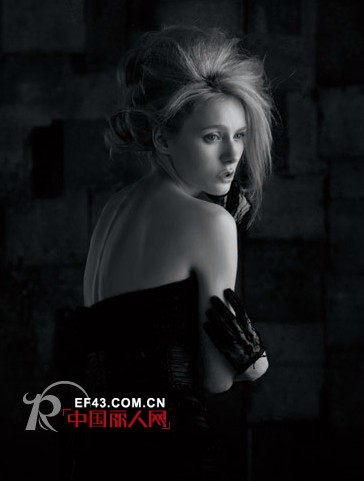 “爱自己,美丽生活”CARBAMMI女装2012秋冬时尚大片