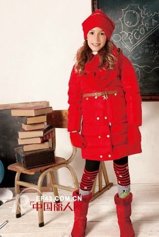巴柯拉童装2012秋冬 给孩子最美丽自信的快乐时刻