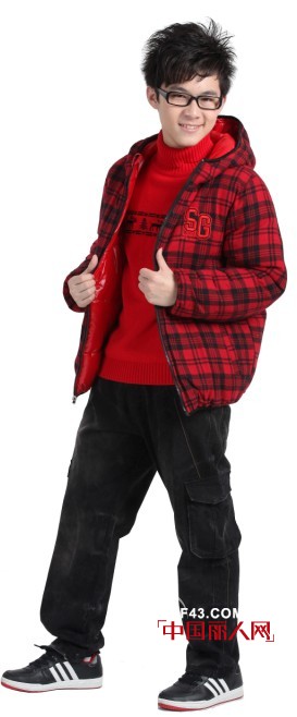 精准的市场定位 成就少年装辉煌事业