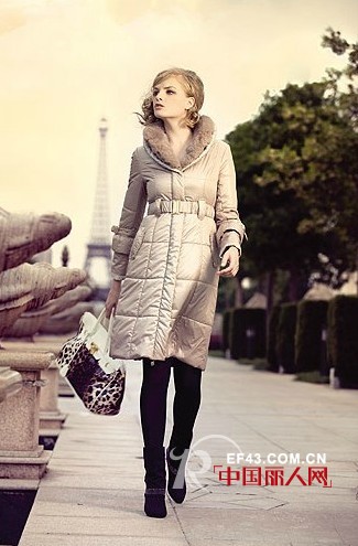 丝蒂雅文品牌女装邀您共同绘制缤纷的未来