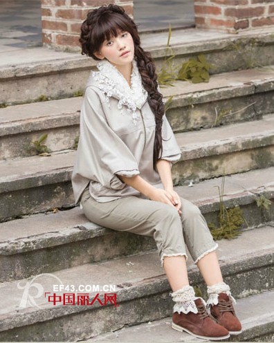 思迹女装 清新田园风演绎缤纷自然之美