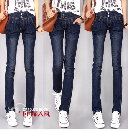 酷豚牛仔 冬季性感时尚尽情摇滚