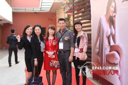 2013凯诗芬终端客户春夏店铺经营研讨会“暨”订货会圆满落幕