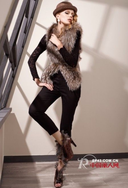 迪图DITTO女装  满足都市女性设计生活的渴望