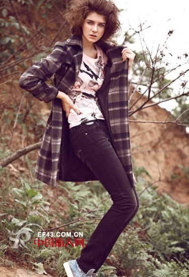 马克纽圣玩转牛仔 展现丹宁独有魅力