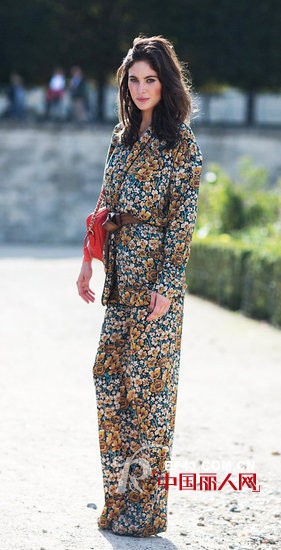 新潮OR怪异仅在一瞬间揭示“垃圾”穿搭术