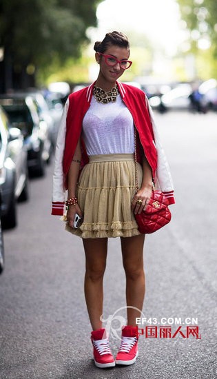 新潮OR怪异仅在一瞬间揭示“垃圾”穿搭术