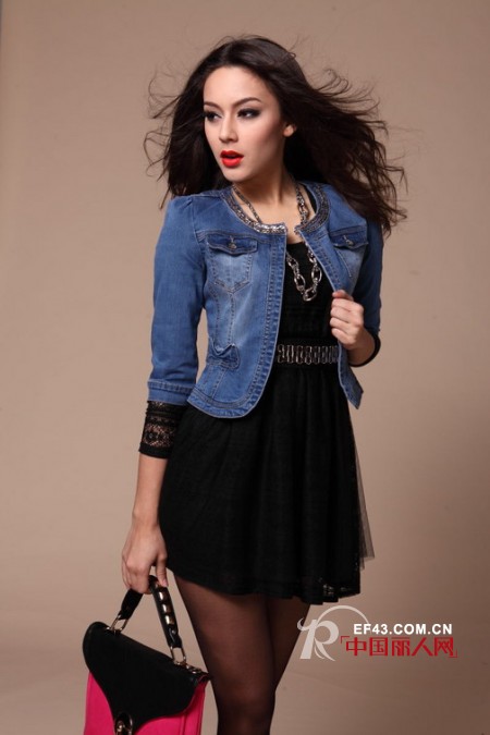 城市衣柜时尚女装 承载都市女性的美丽心情